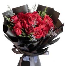 12 Red Love Roses